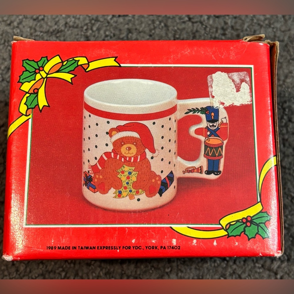 Vintage Teddy Bear Nutcracker Solider Christmas Mug 1989 Taiwan YDC New